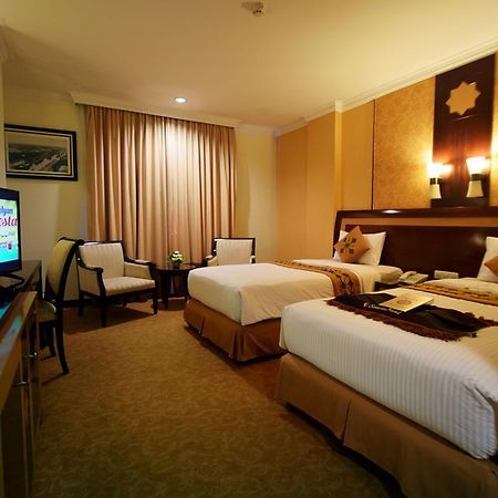 Semesta Heritage Hotel & Convention Semarang Exterior photo